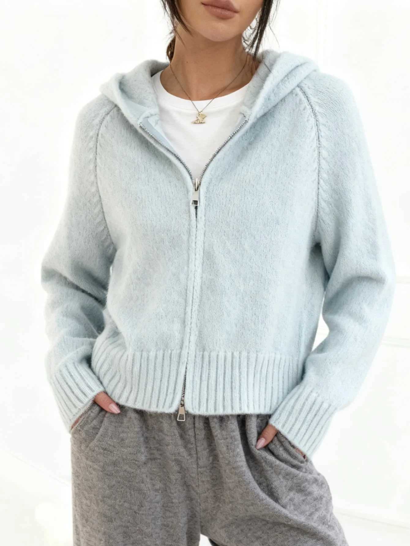 Autumn and Winter Fashion Double Zipper Hooded Knitted Cardigan Multi-Color Sweater with Pockets Womens Long Sleeved Sweater M260306