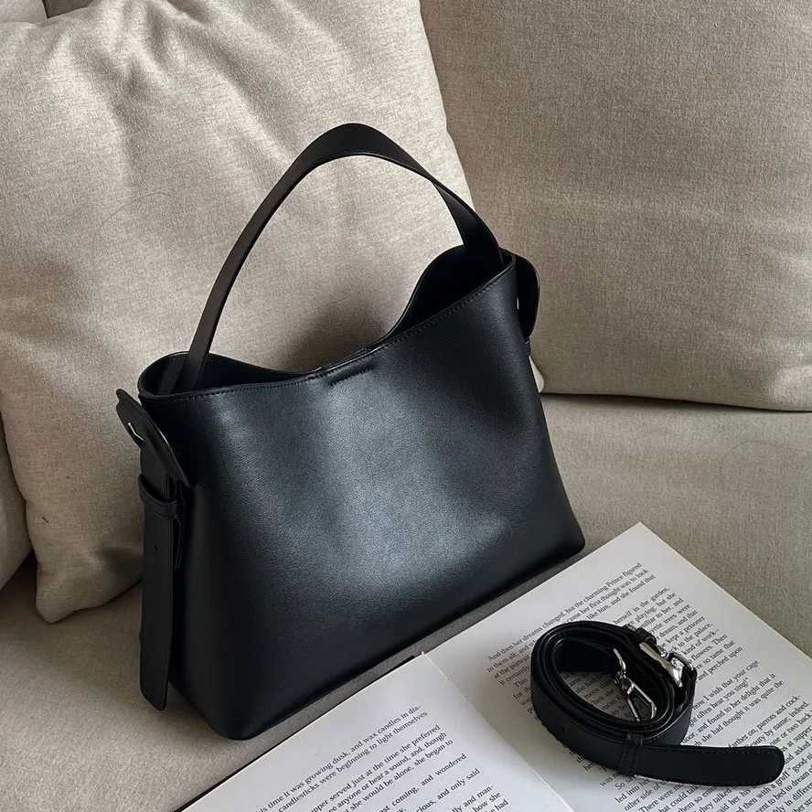 Genuine leather Tote bag 2025 new large capacity one-shoulder crossbody bag cowhide fashion commuter womens handbag H260306