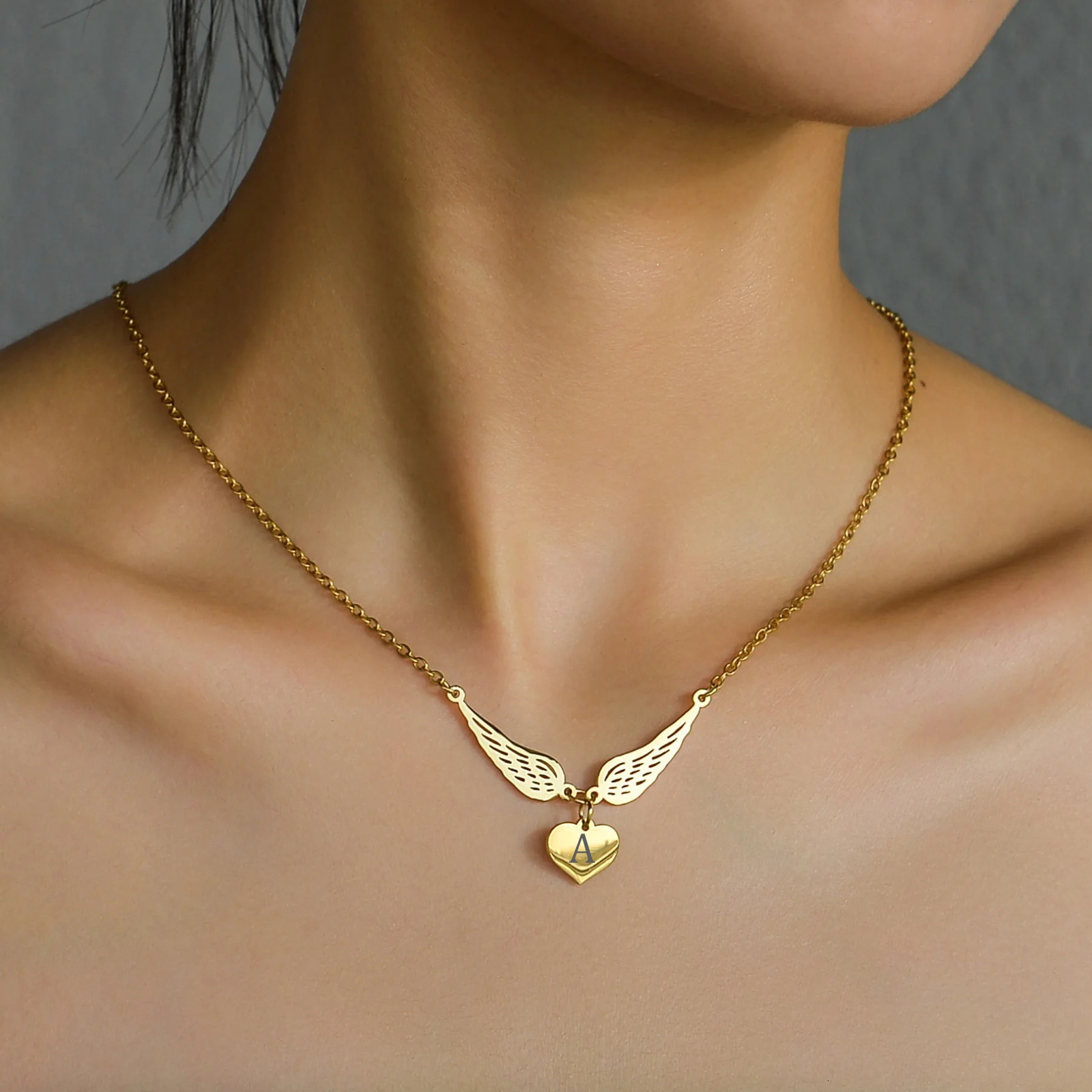 Atoztide PersonalizedCustom Name Necklace Heart Wing Engrave Letter Stainless Steel Jewelry for Women Mother s Birthday Gift 260302
