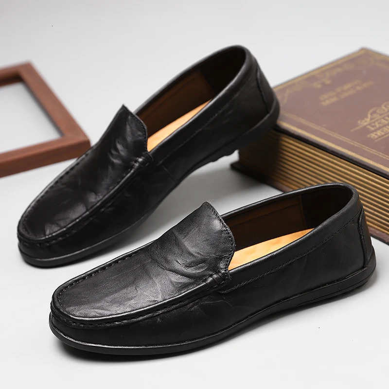 Genuine Leather Men Shoes Casual Men Loafers Italian Moccasins Breathable Slip on Men Driving Shoes Chaussure Homme 260305