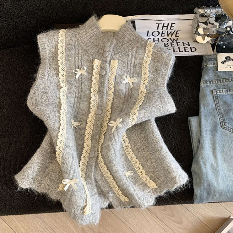 Lace Trimmed Half-High Collar Knit Vest for Women, Designer Spring Layered Soft Sleeveless Waistcoat, Trendy A10322