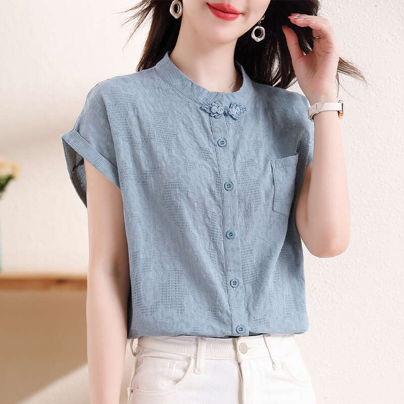 Stand-up Collar Button Cotton Linen Shirt for Women in Summer New Fashionable Age-reducing Top Slim and Short-sleeved Shirt