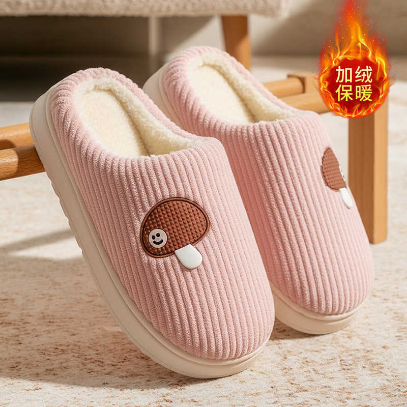2025 New Plush Cotton Slippers for Women Autumn and Winter Indoor Home Slippers with Soft Cushioning Warm Fleece-Lined Cotton Shoes for Men S260305