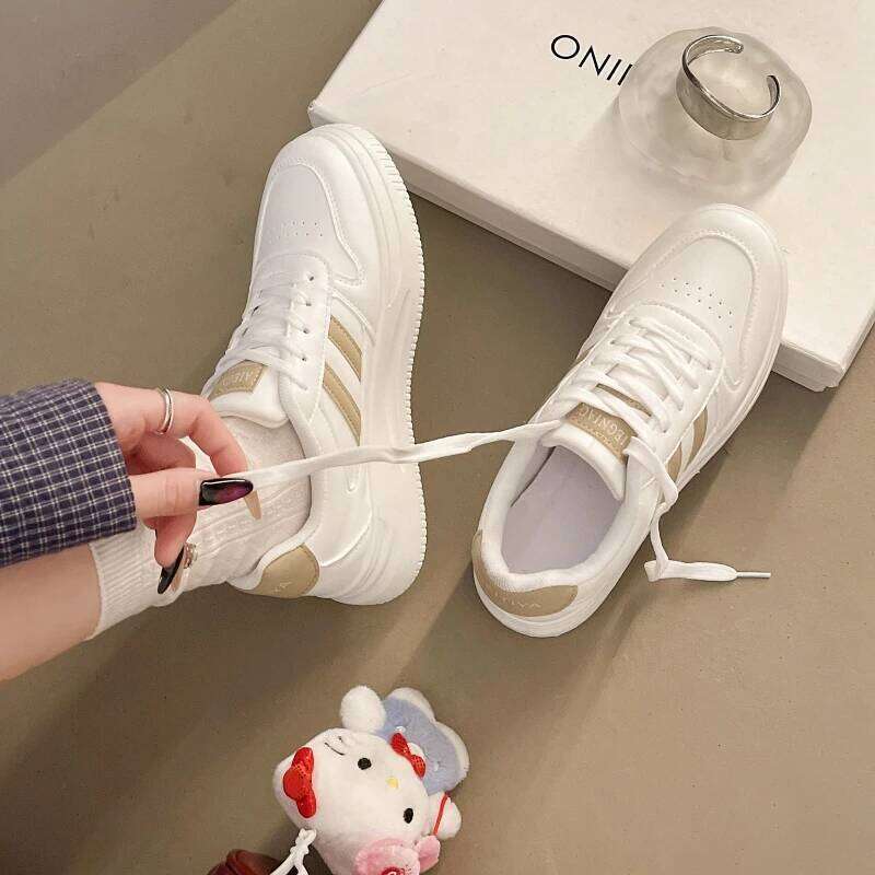 2026 New Women's Fashion Casual Shoes Outdoor Anti-Slip Wear-Resistant Sports Thick Soles Lacing Low-Top Sneakers
