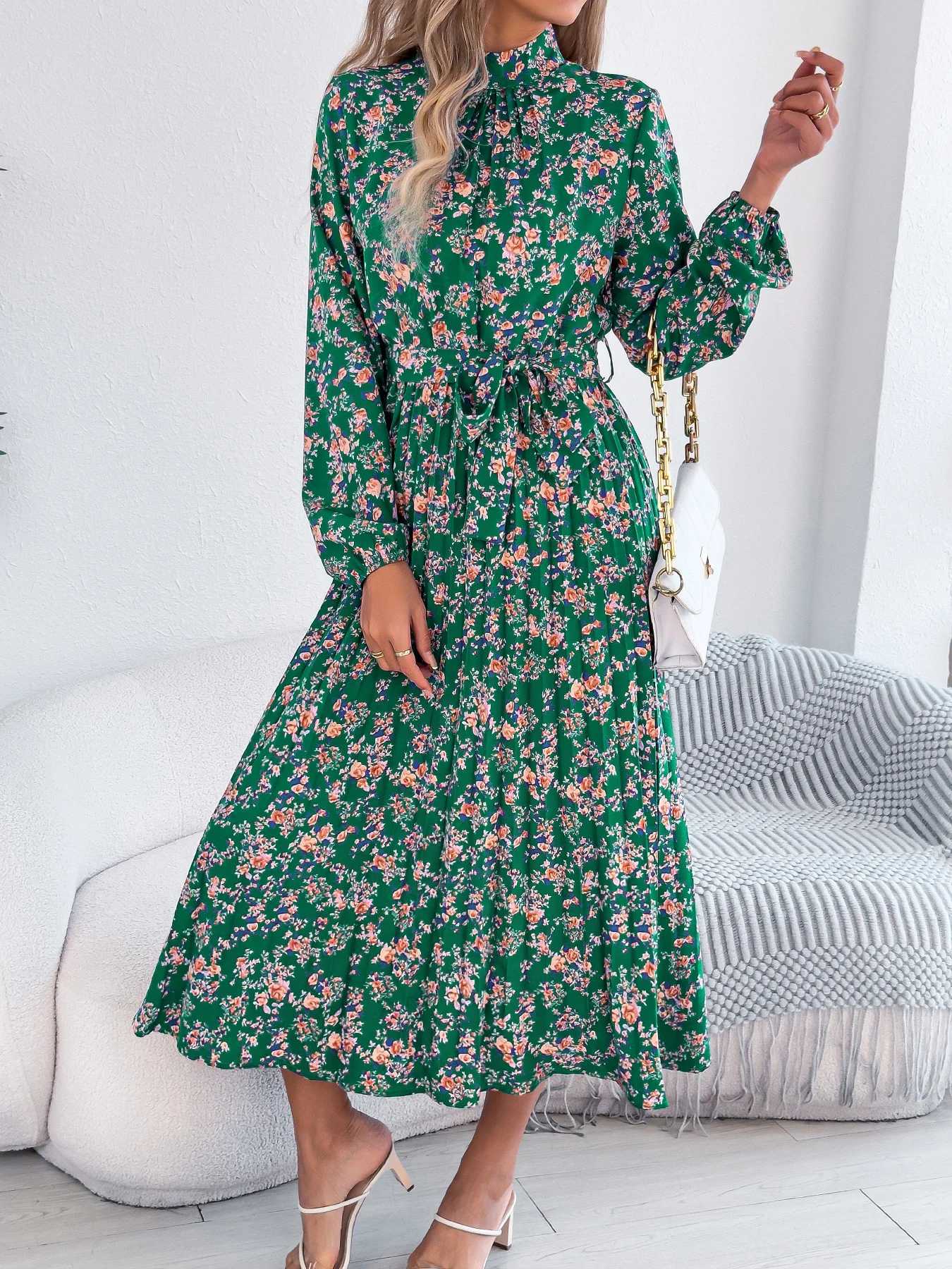 Floral Stand Up Collar Bridesmaid Dress 2026 Spring Summer Elegant Long Sleeve Waist Cinched Pleated Dresses Valentines Day X260306