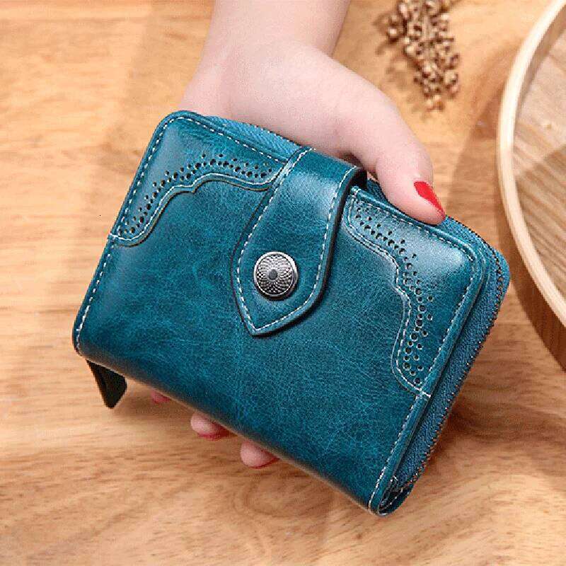 Women's Hollow Wallet Oil Wax Leather Money Clip High Quality Hasp Zipper Purse Female Clutch Coin Card Holders Bolsos C260304