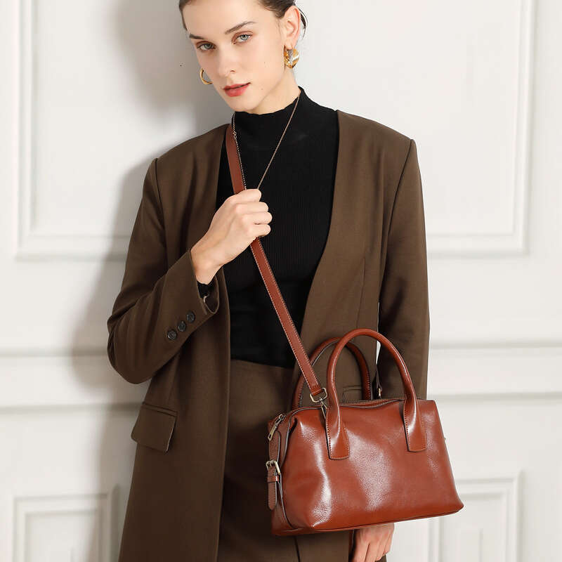 Luxury Shoulder Bags Totes Hobo ZA Cross Border Trend Bowling For Women New High End Mini Handbag Crossbody Pillow Bag SENYY