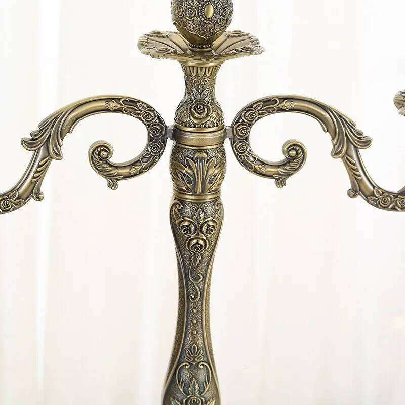 Bronze Metal Candle Stand Restaurant Wedding Decoration Candlelight Dinner Props Candlestick Holder Accessories XJ260305