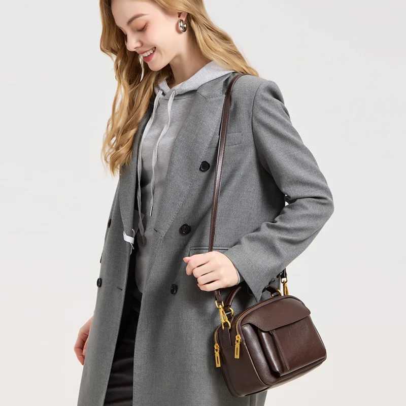 Genuine Leather Shoulder Bag for Women - Vegetable Tanned Cowhide Crossbody Bag Casual Commute Small Square Handbag H260306