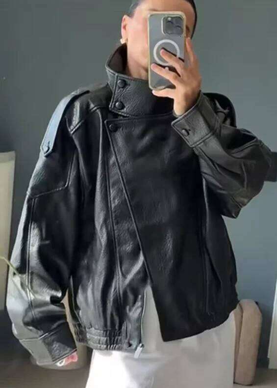 Women's Fall 2025 New Black Long Sleeve Pebble Faux Leather Jacket Motorcycle Style Personality Fashion