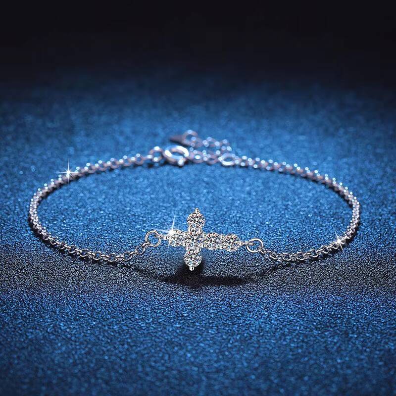 Wholesale 06CT VVS1 GRA Moissanite Hand Chain Jewelry Fashion 925 Sterling Silver Cross Chain Link Bracelets for Women