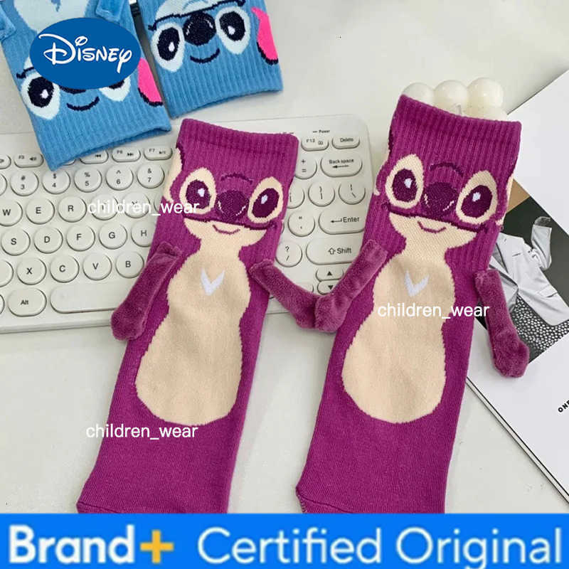 Disney Stitch Magnet Anime Figure Socks Cute Hand in Hand Socks Cartoon Fun Fashion Soft Comfortable Christmas Stocking Toy Gift H260306