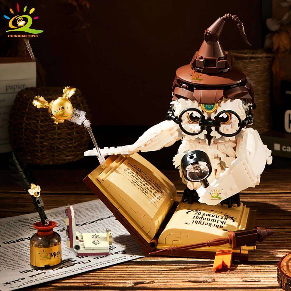 HUIQIBAO MOC Owl Doctor Magic Book with Lights Building Blocks Bricks Animal Models Boys Assembly Toys Kid DIY Home Desk Decor Z260306