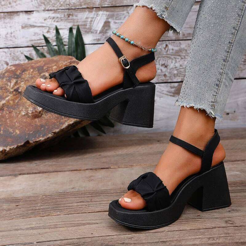 Summer 2026 new women's one-piece high-heeled open toe with fashionable buckle solid color comfortable sandals