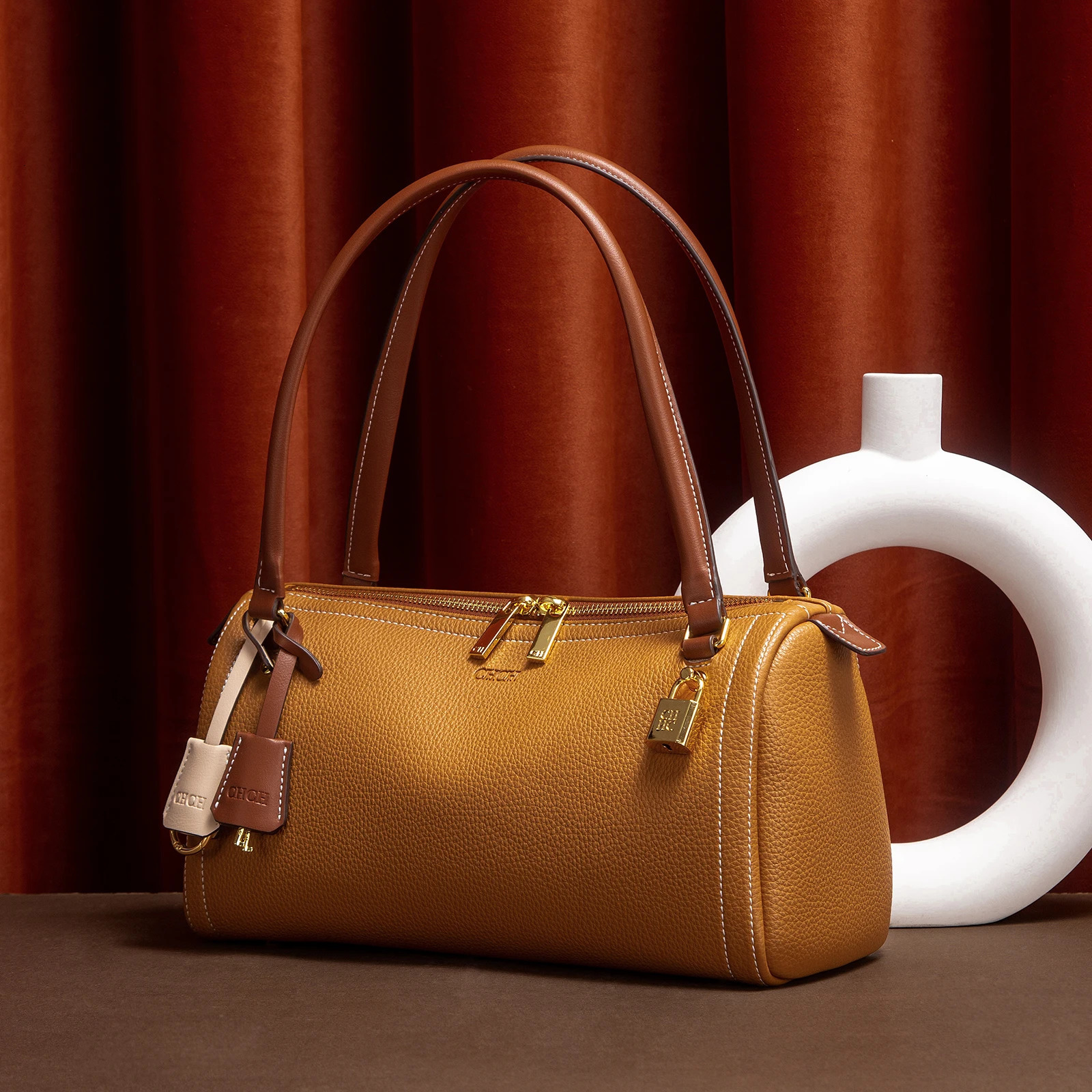 Fashionable Womens Boston Bag AutumnWinter Collection Simple Large Capacity Brown Shoulder Texture Handbag 260228