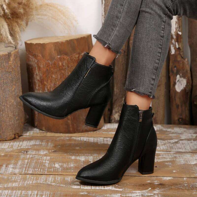 2025 Winter New Fashion Boots with Side Zipper Short Sleeve Elegant Pointed Coarse Heel Women's Shoes