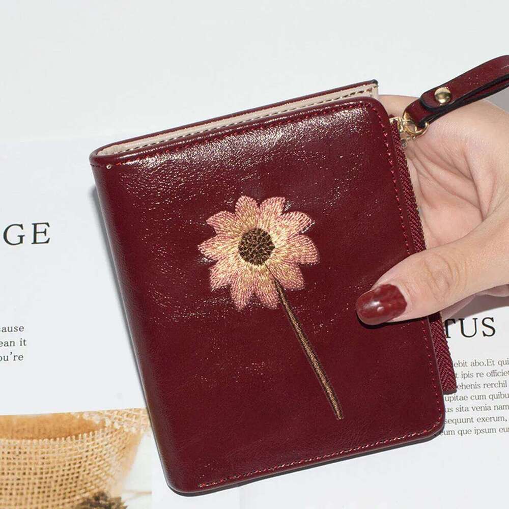 Red retro floral pattern short wallet, classic clutch purse and coin purse, textured card holder. C260304