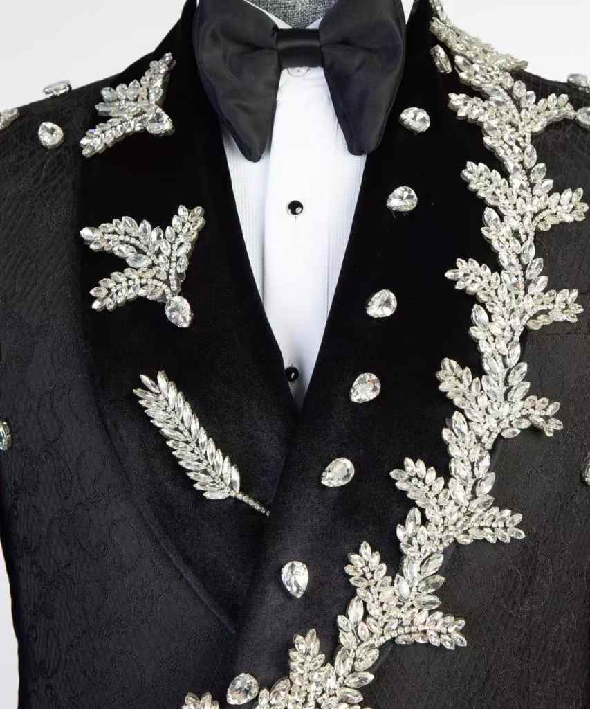 Luxury Wedding Tuxedos Crystal 2 Piece Set Jacket Pant Men Suit Velvet Shawl Lapel Groom Business Blazers Customized