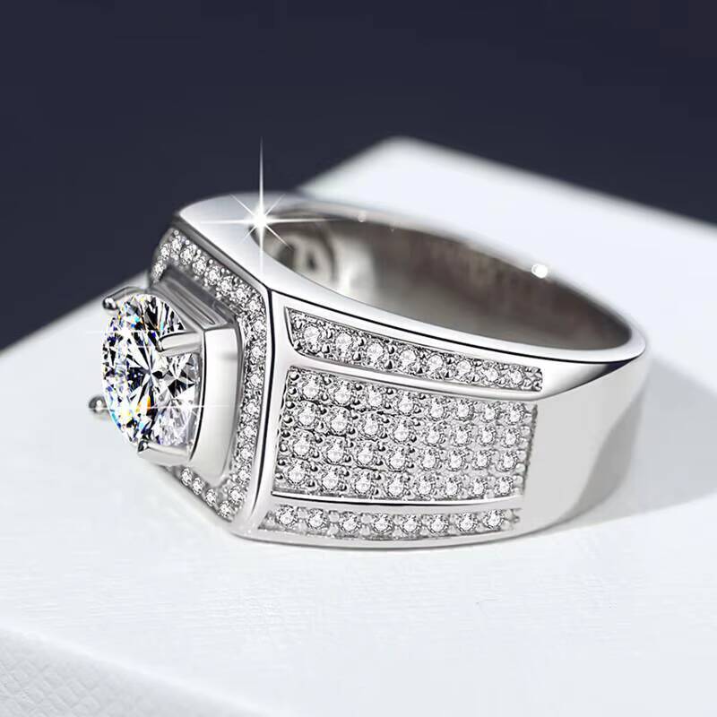 925 Sterling Silver 2 Moissanite Round Brilliant Cut Rhodium Plated Pave Setting Casual/Sporty Wedding Ring for Men