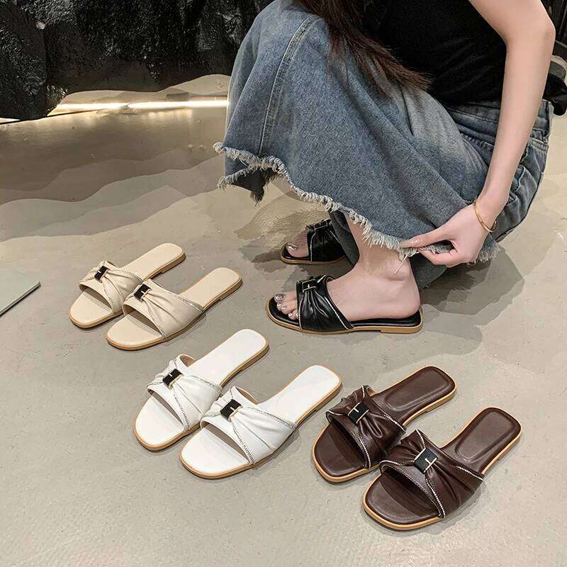 2025 Summer New Women's Fashion Simple Casual Outdoor Comfort Anti-Slip Flat Sandals