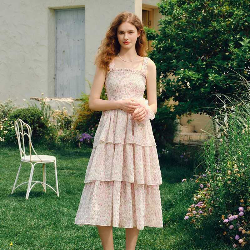 Semir Dress Women Texture Chiffon Cake Skirt Resort Style 2025 New Summer Romantic Floral Suspender Dress Gentle X260306
