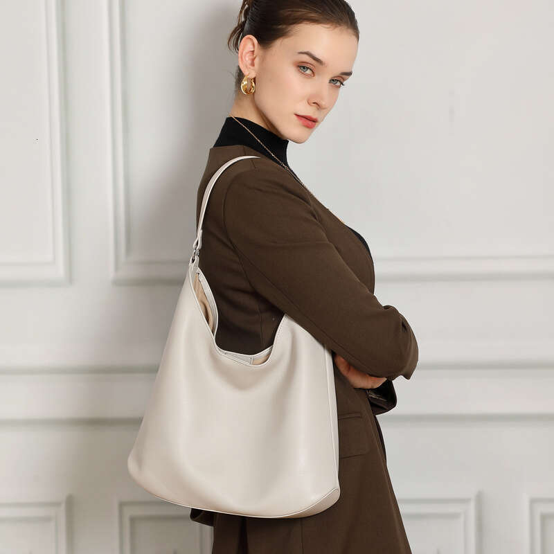Luxury Shoulder Bags Totes Hobo Cross Border Women S Vegetable Tanned Lazy Style Underarm Korean Version Simple Tote Large Capacity Commuter Single Bu