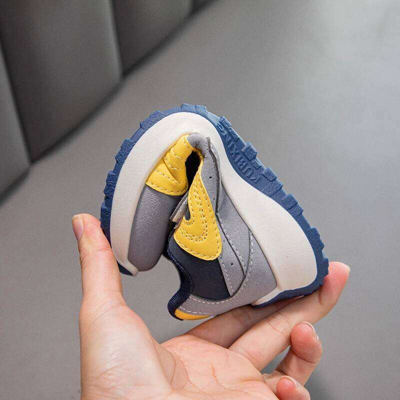 PU Leather Sport For Children Trend Fashion Teenager Kid's Sneakers Soft-soled Waterproof Boy's Girl's Running Shoes 26Y0304