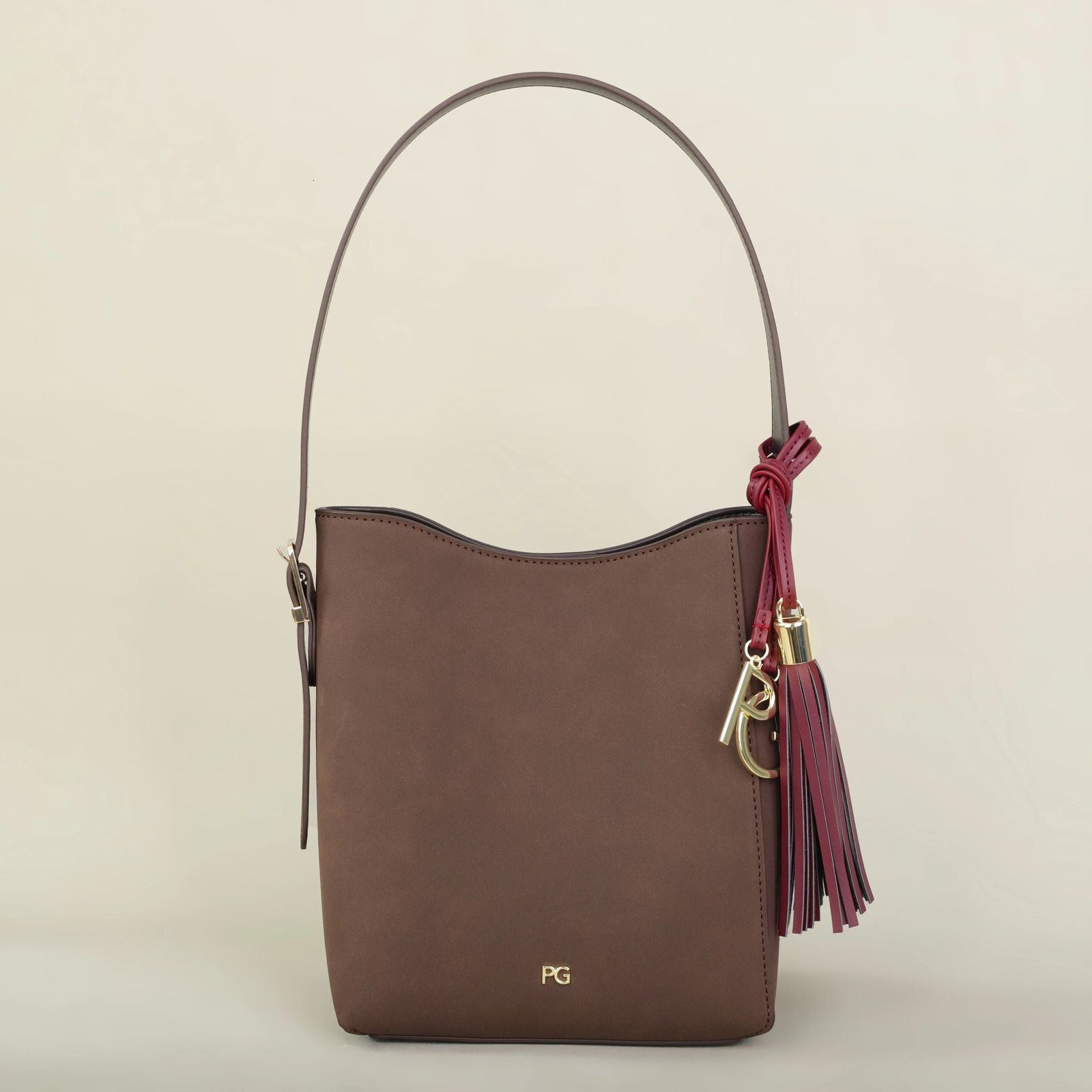 PG Lightweight 2026 Niche Shoulder Latest Fashion n Crossbody Bag Highend Minimalist Elegant Womens 260227