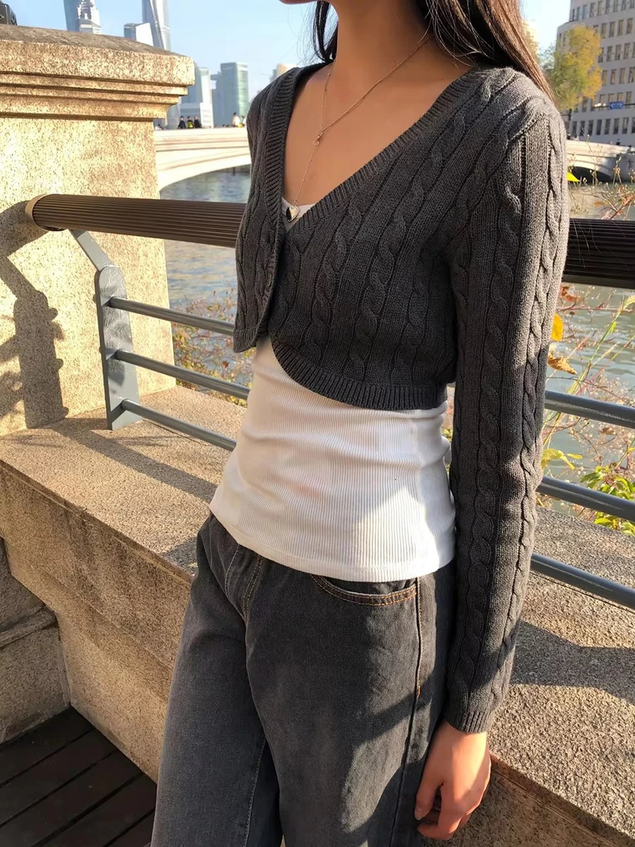 Twisted Flower Cropped Knitwear Women Cotton Vneck Single Breasted Long Sleeve Slim Crop Tops Vintage Chic Sweater Cardigan Y2K 260306
