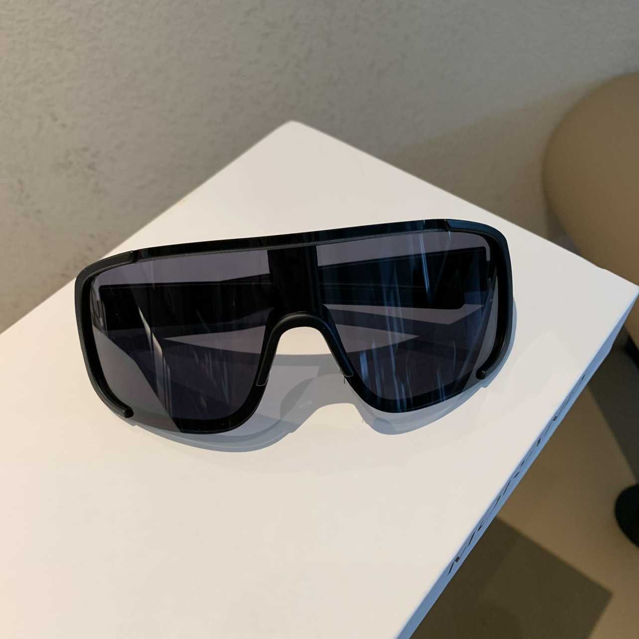 New outdoor cycling sunglasses windproof goggles for mountaineering and skiing same style as the sunglasses S260304