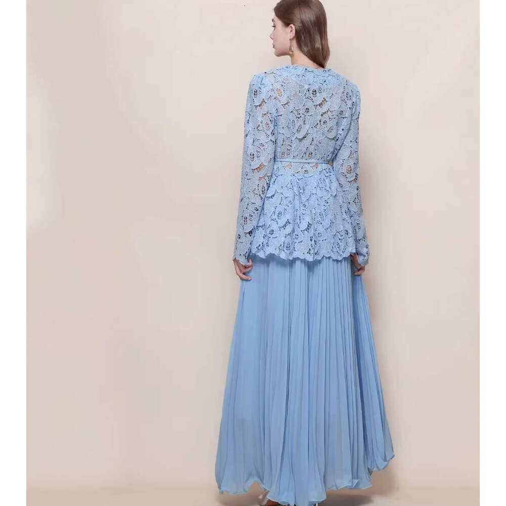 2026 early spring new elegant women's flower hollow lace cardigan top pleated long skirt set