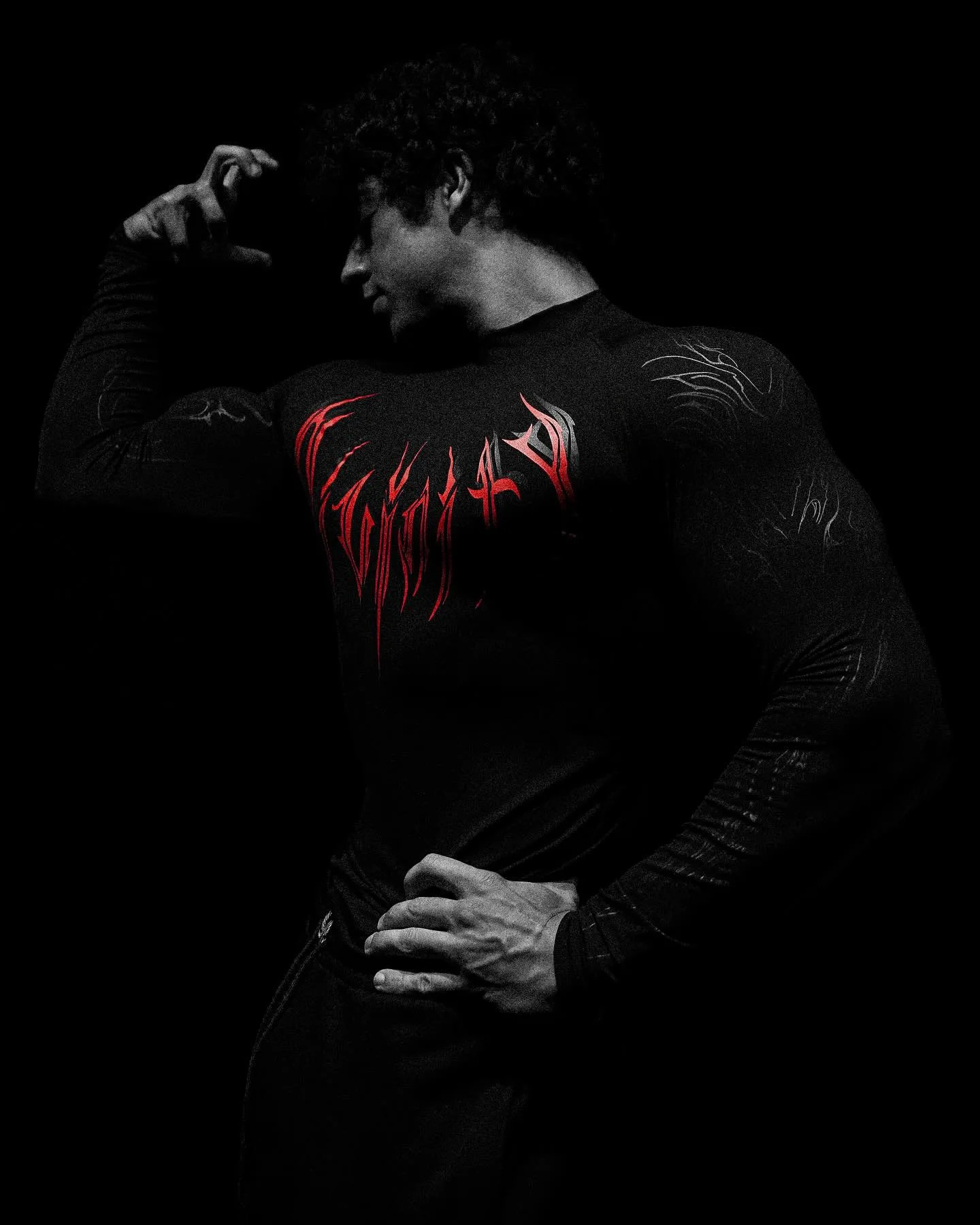 Mens High Neck Long Sleeved T-shirt With Gothic Abstract Pattern Printed Motorcycle Cyberpunk Style Street Long Sleeved T-shirt 260304