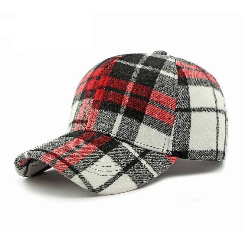 Chic British Plaid Baseball Cap for Women - Adjustable, Sun-Protective & Stylish Dad Hat with Casual Fit Y260304