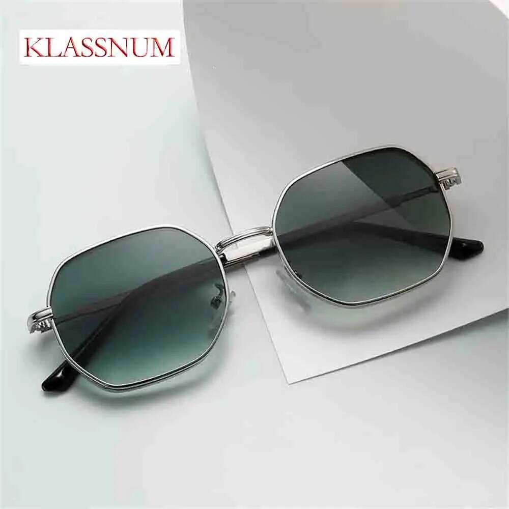 KLASSNUM Fashion Rectangular Sunglasses Women New Metal SunGlasses Classic Minimalist Men Eyeglasses Sun Protection Oculos UV400 26Y0302