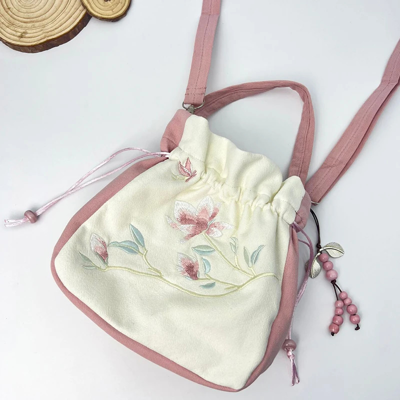Ancient Womens Handbag Embroidered Flower Bunch Mouth Tassel Chinese Exquisite Shoulder Antique Elegant Crossbody Bag Wallet 260307