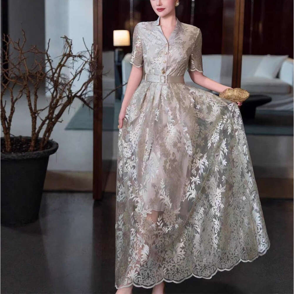 2026 Spring and Summer New Designer Lady Exquisite Jacquard Light a3 Luxury Elegant Large Bottom Long Dress