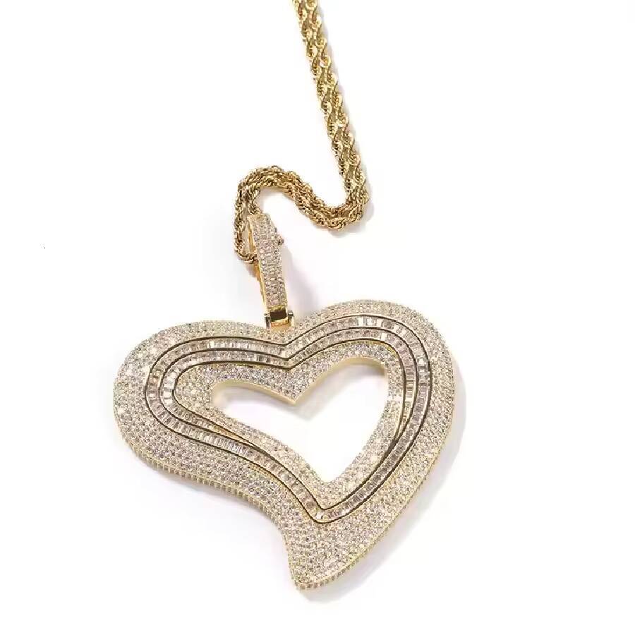925 Silver Gold Plated Heart Pendant with Moissanite Luxury Unisex Hip Hop Necklace Charm