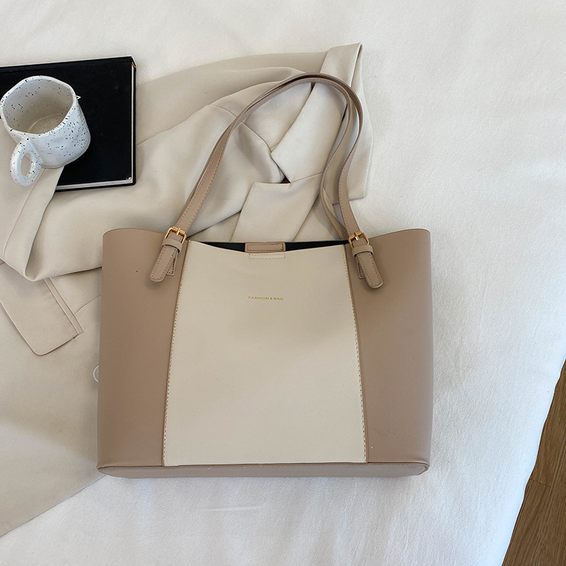 Hot Selling Bag Simple And Elegant Commuter Bag For Women Designer Bag 2026 New Fashionable Large Capacity Luxury Bag Single Shoulder Handheld PU Tote
