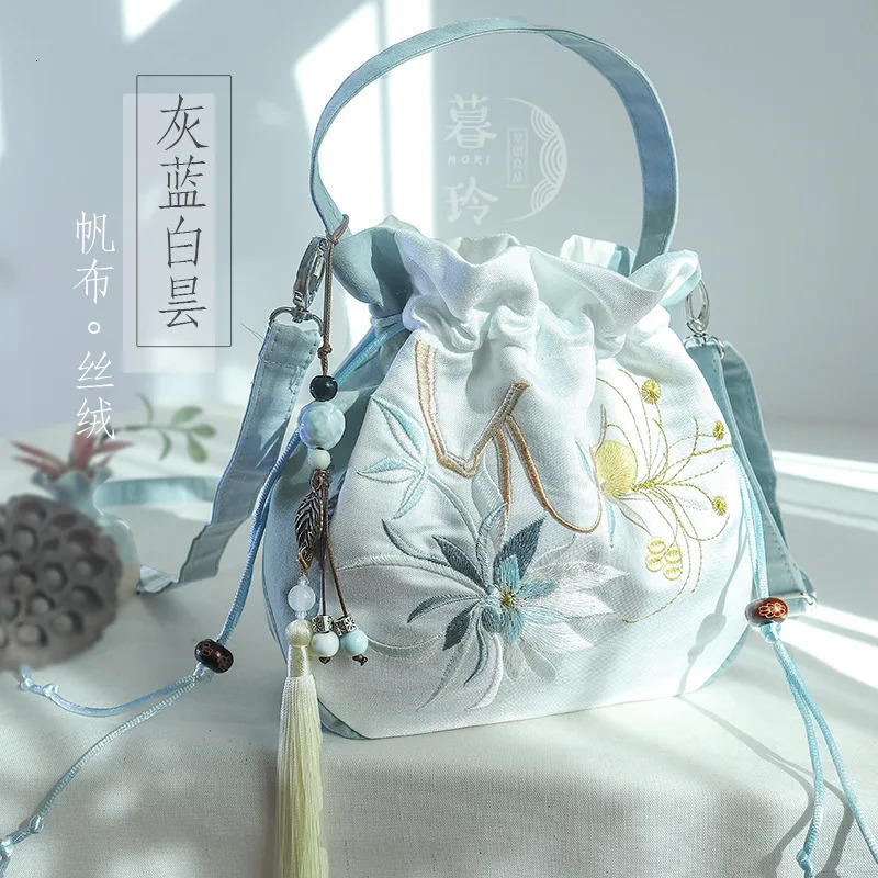 2025 Hanstyle Embroidered Ancient Style Handheld Hanfu Pouch Crossbody Bag 260307