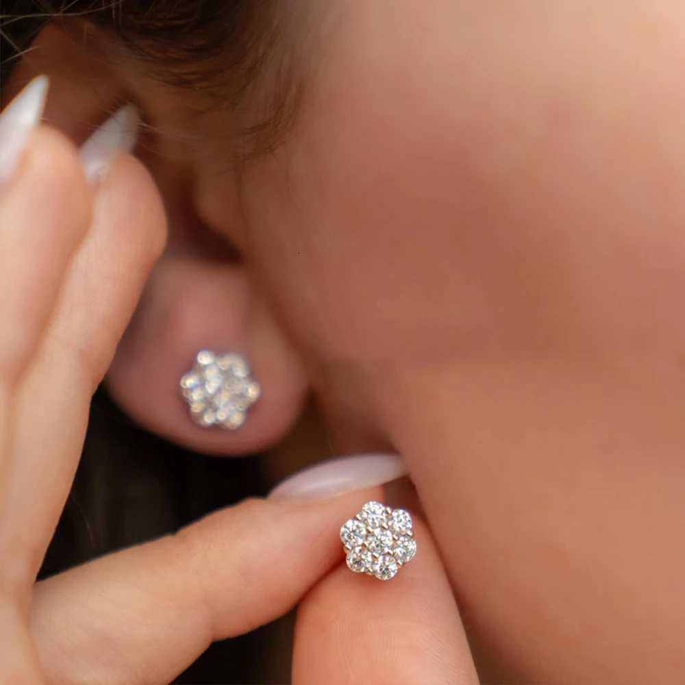 Real D Color Flower Full Moissanite Jewelry Sets for Women 925 Sterling Silver Diamond Pendant Necklace Stud Earrings Jewelry H260307 - view 6