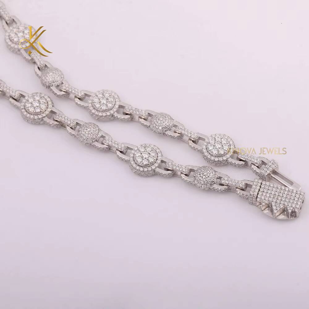 Street Style Hip Hop Neck Chain Created With Radiant Moissanite Diamond Inspired Sparkle For Durable And Fashionable Appeal