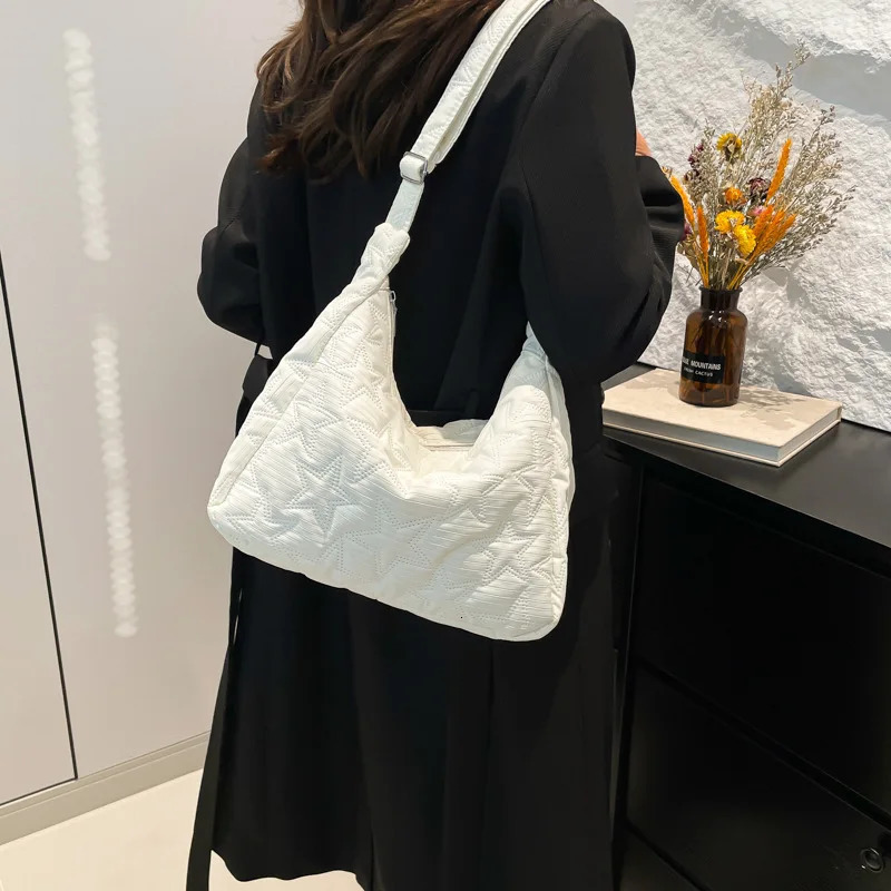 Women Crossbody Bags Large Capacity Casual Commuting Bag Lightweight Lazy Style with Star Embroidery Wrinkled n Tote 260307