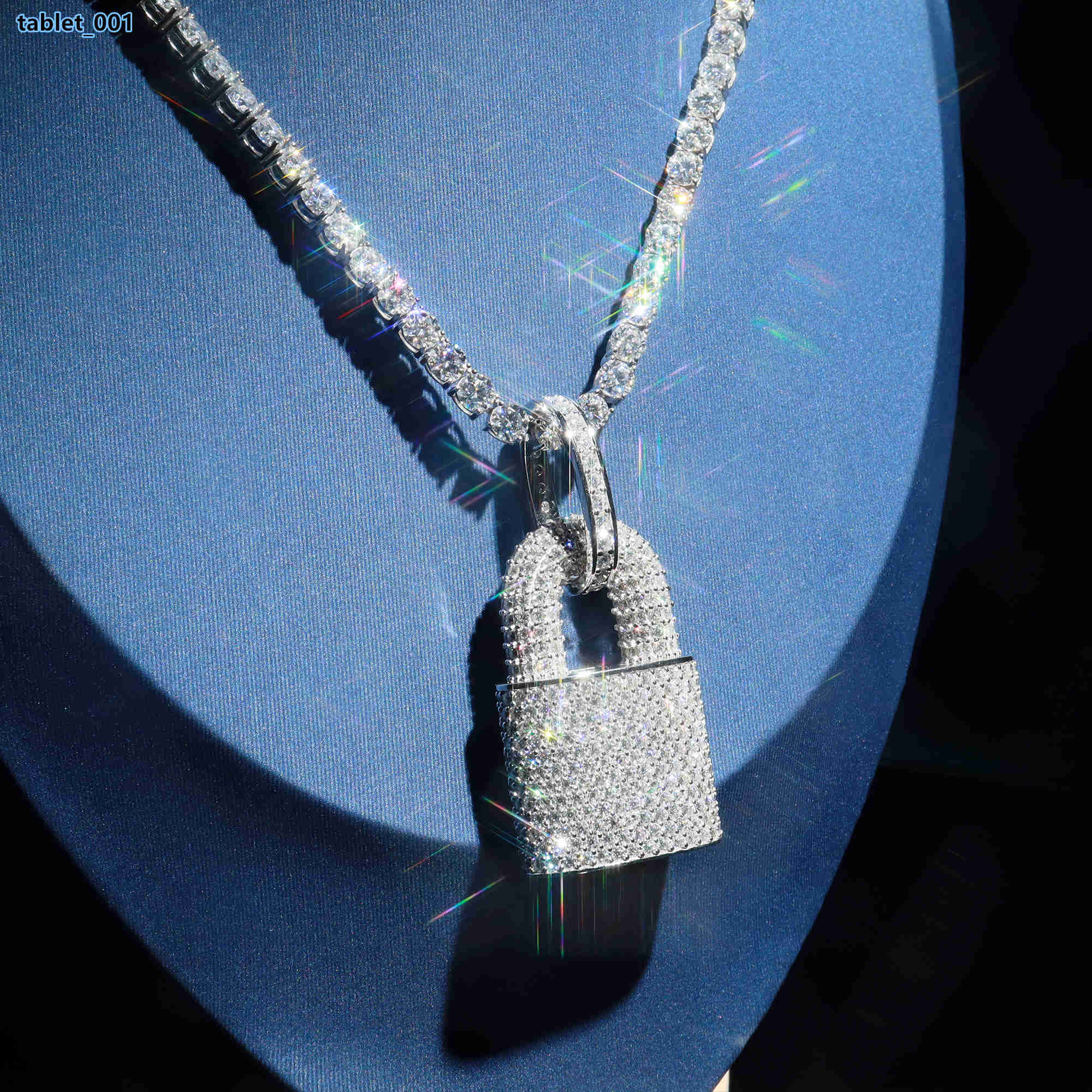 Good Sense Iced Out Luxury Shiny High Quality Design Solid Silver and VVS Moissanite Lock Customized Pendant Rapper for Unisex