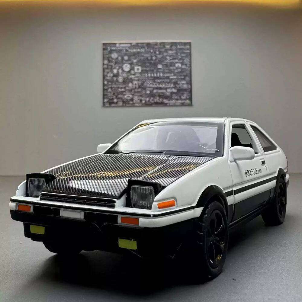 1:36 Scale AE86 911 Alloy Diecast Model Toys Cars Doors Opened with Sound Light Pull Back Miniature Vehices Children's Toy Gifts Z260307