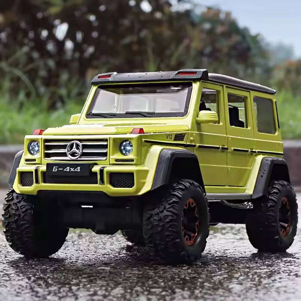 1:24 G500 G550 4x4 Alloy Diecast Toys Cars Model Wheel Pull Back SUV Rubber Tires 6 Doors Opened Off-road Vehicle for Kids Gifts Z260307