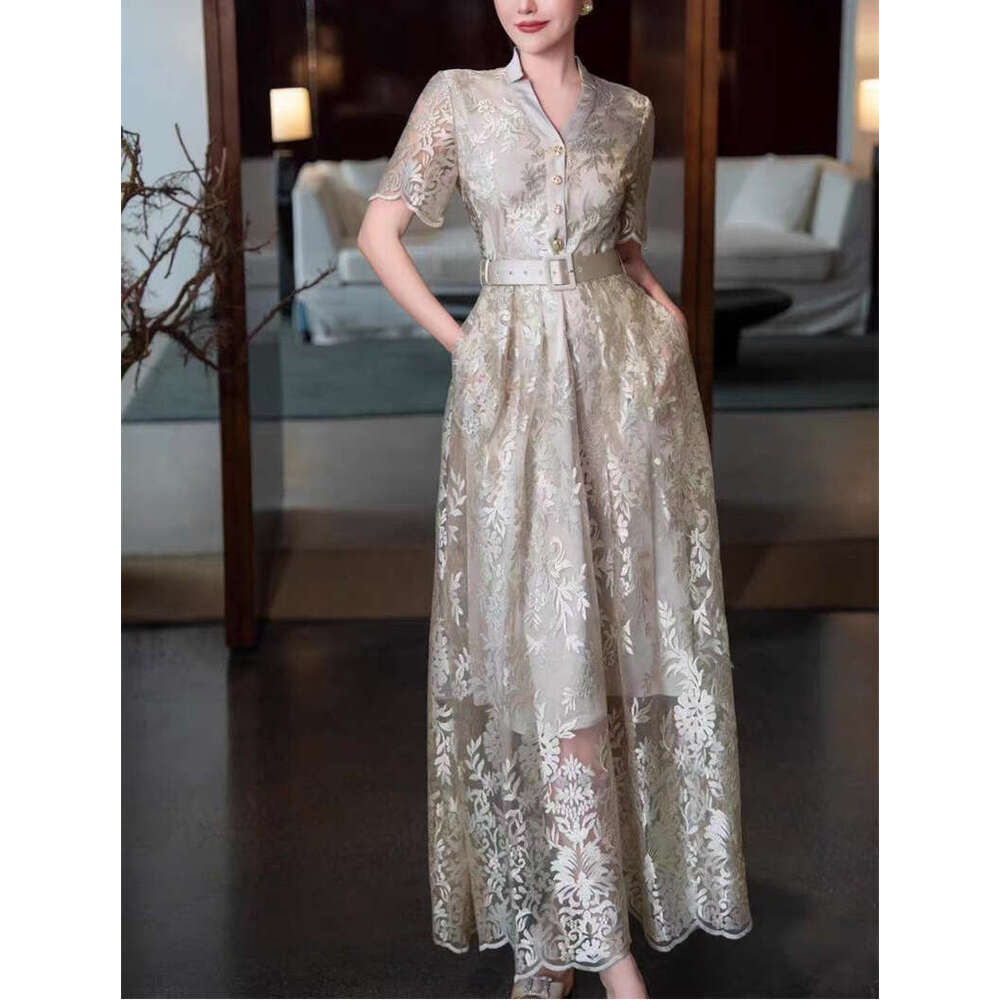 2026 Spring and Summer New Designer Lady Exquisite Jacquard Light a3 Luxury Elegant Large Bottom Long Dress