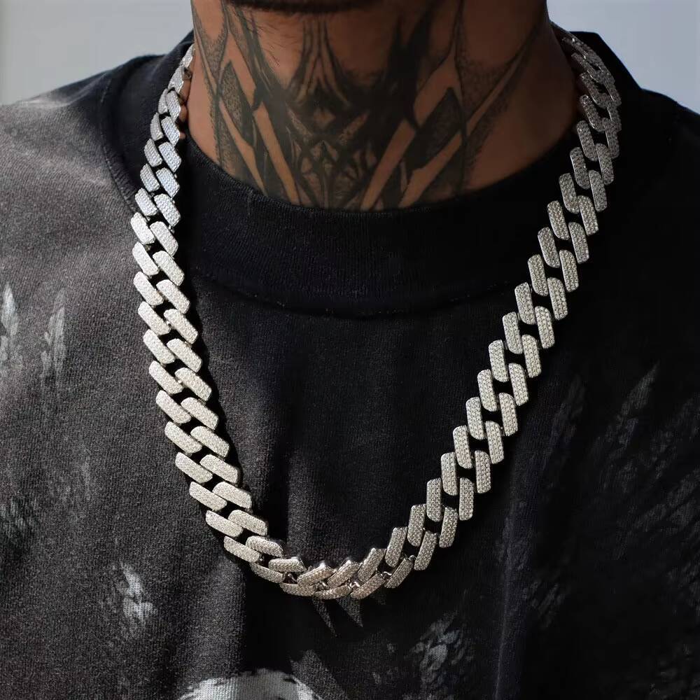 Miami Cuban Hip Hop Unique Iced Out Moissanite Necklace Fashionable Accessory