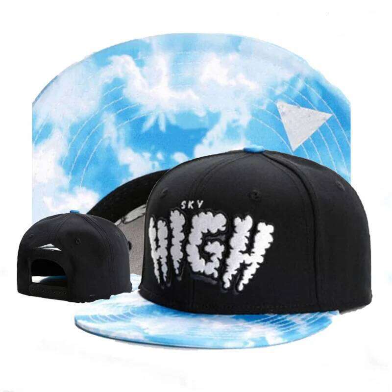 New Luxury Letters Fashion Flat Brim Snapback Hat for Women Adult Outdoor Adjustable Sun Baseball Designer Cap Men Y260304