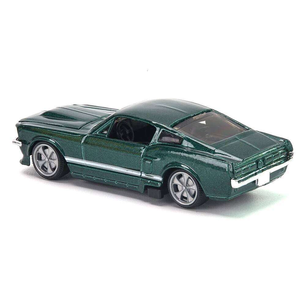 Bburago 1967 FORD MUSTANG GT Lamborghini Cadillac Benz BMW Scale Car Model Replica Collection Kids Xmas Gift Toys for Boys Z260306