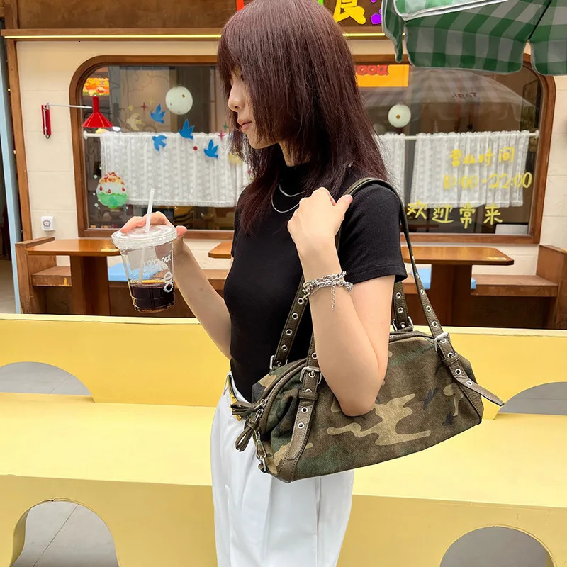 Camouflage Women Handbags Large Capacity Canvas Shoulder Bag Commuting Ladies Travel female armpit bag 260303